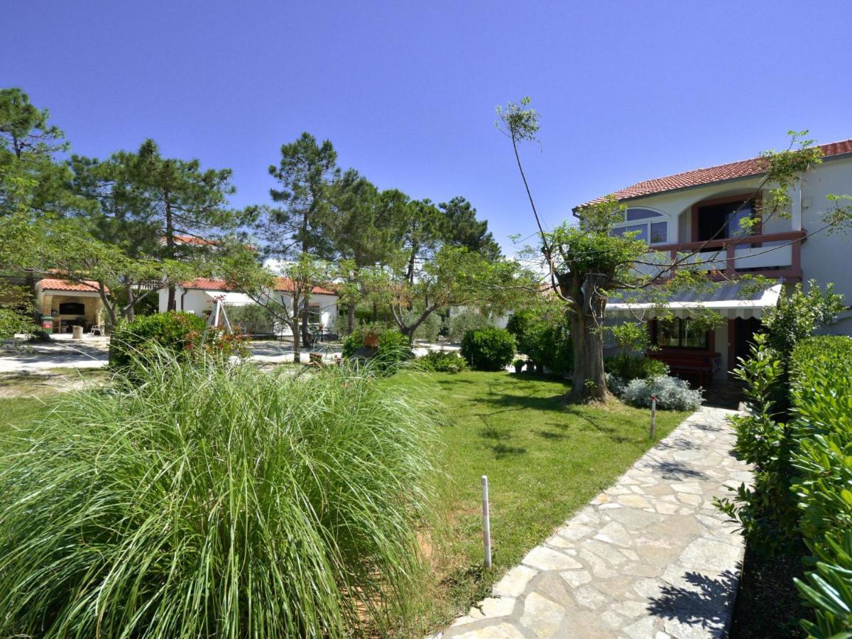 Apartment Luce By Interhome Vir Exterior photo